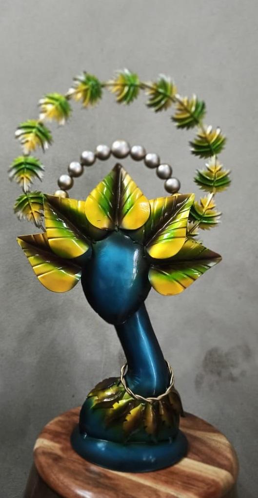 Female & Male Decorative Showpiece For Corner Table Metal Crafts Tamrapatra