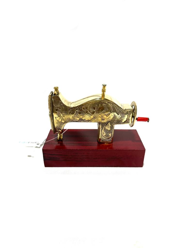 Brass Sewing Machine Replica For Boutique Gifts Art Display Antique From Tamrapatra