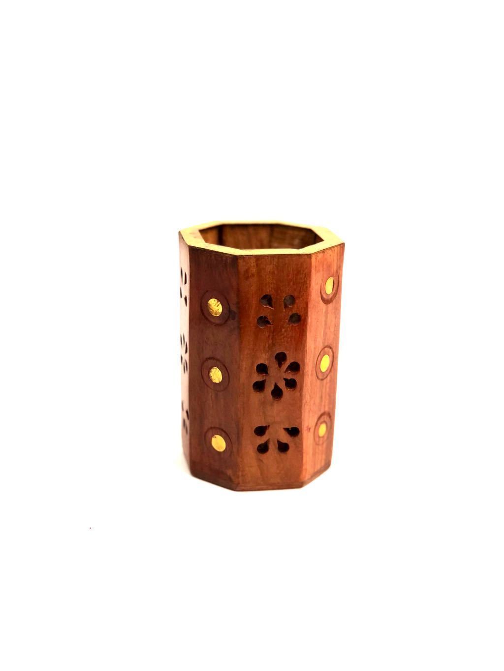 Wooden Carving Pen Stand With Combination Of Brass Strips Tamrapatra