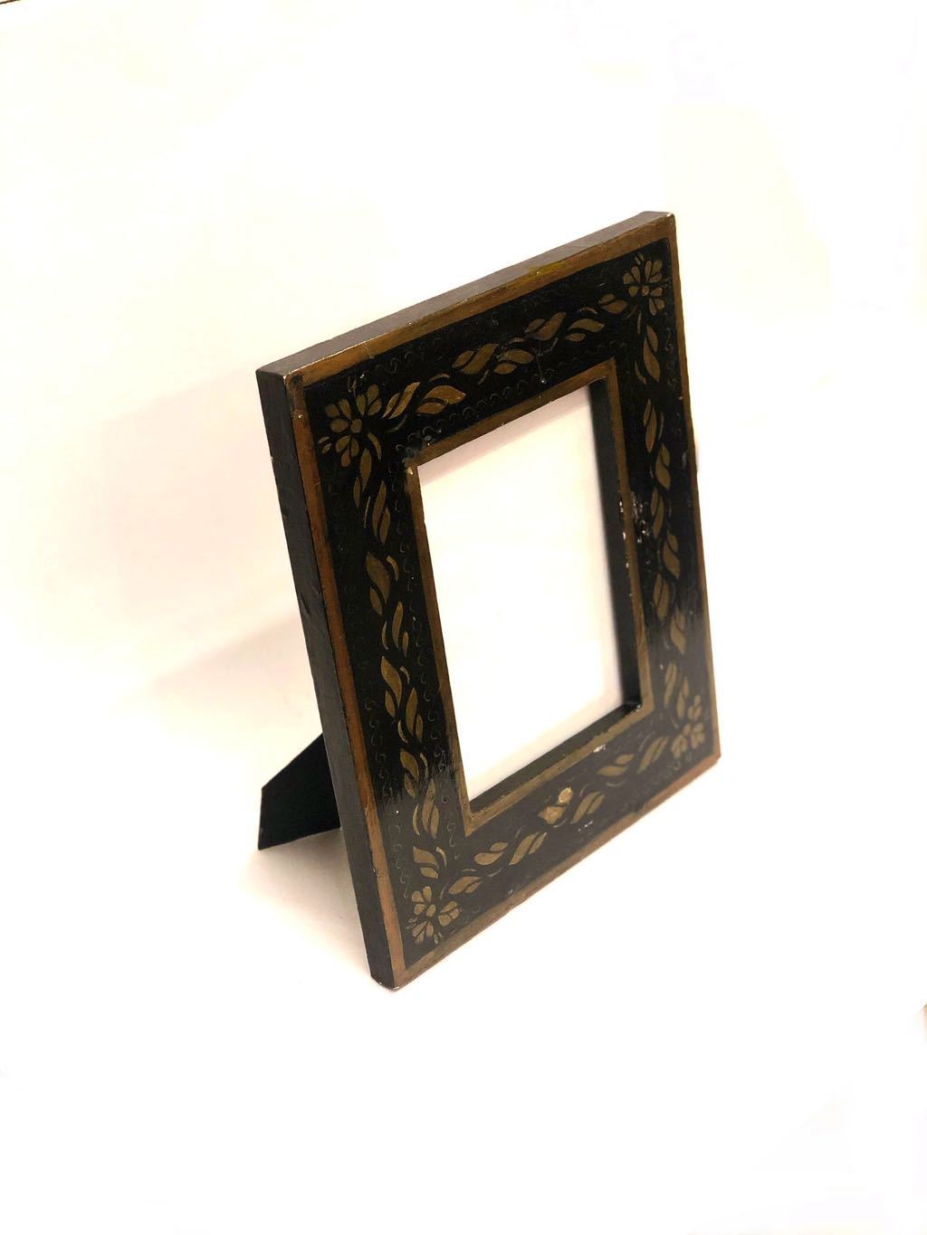 Floral Printed Border With Wide Glass Photo Frame Lovely Gifts Tamrapatra