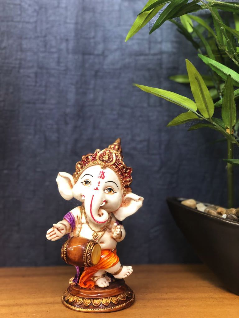 Playful Ganesha Musical Theme Resin Artefact Home Decor Tamrapatra - Tamrapatra