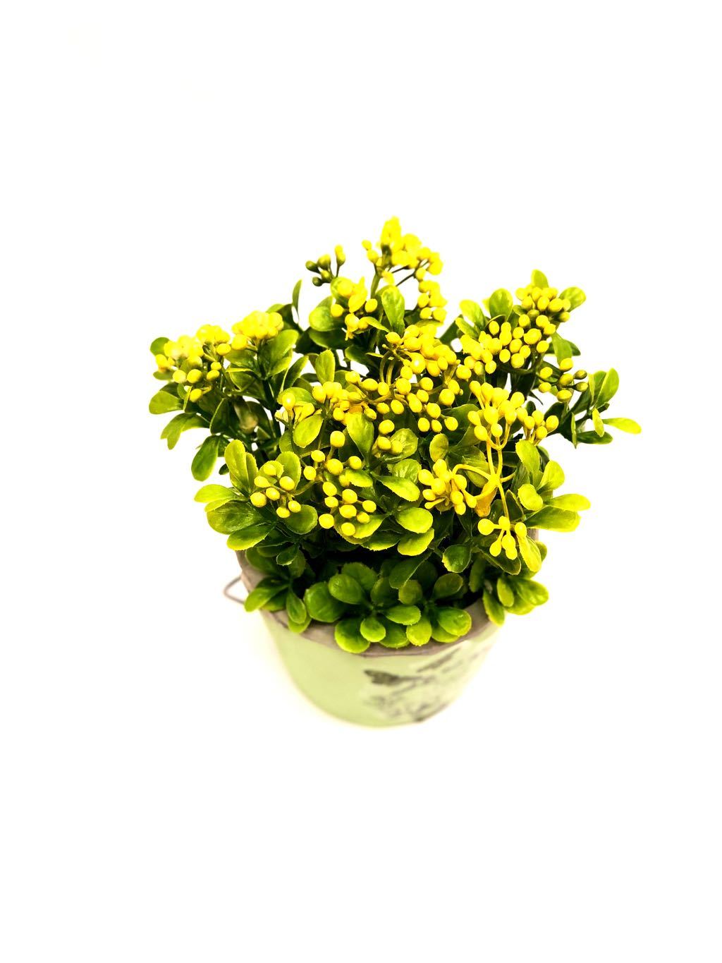 Bucket Style Artificial Tropical Plant Style In Various Shades Tamrapatra