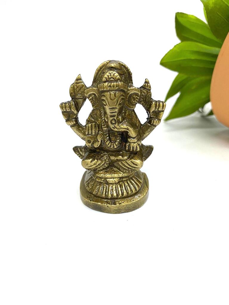 Ganesh Lakshmi Sarasvati Brass Idols Showpiece Religious Gifting's Tamrapatra