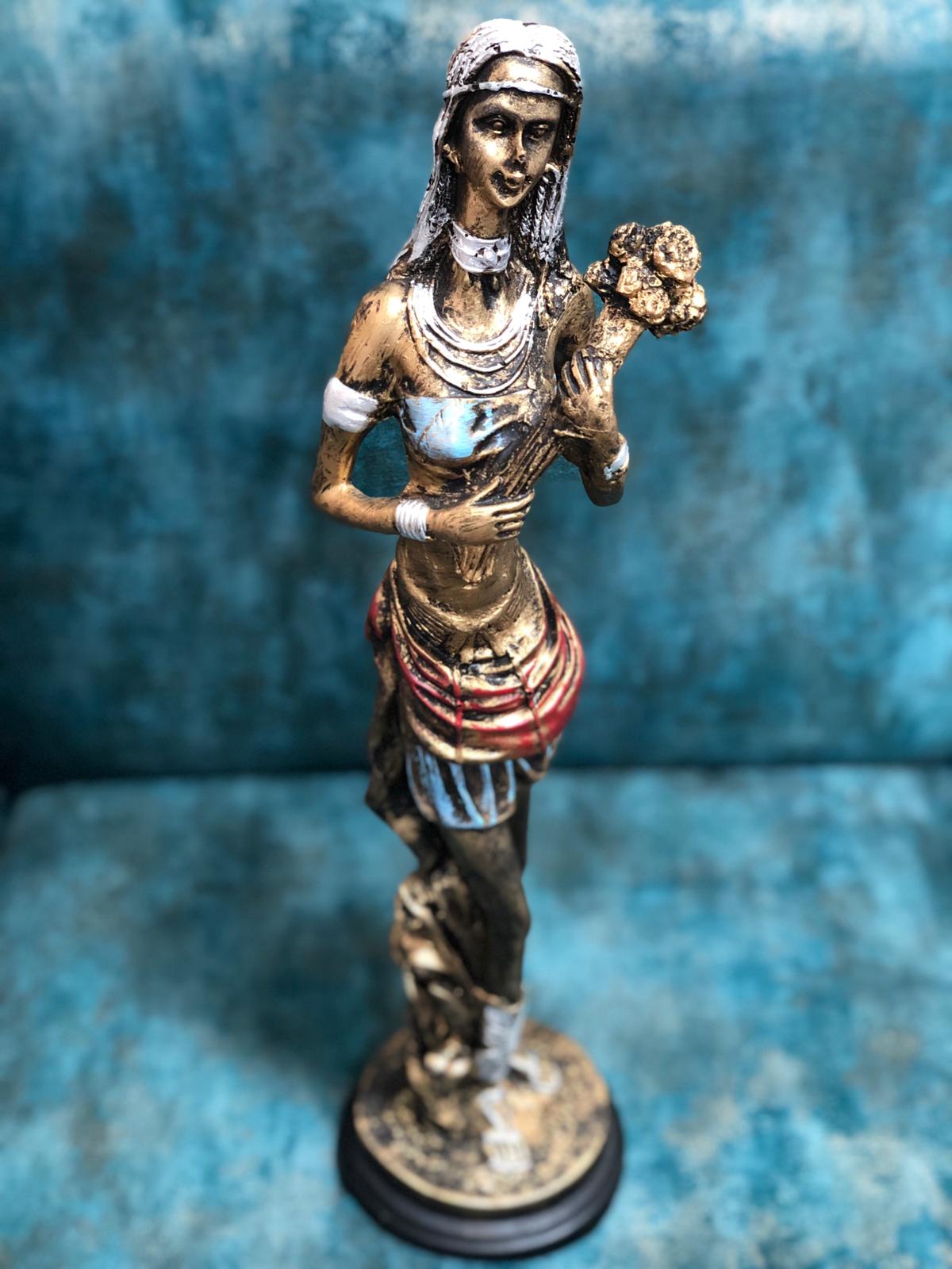 Elegant Standing Lady Artefact Home Office Décor Classy Collectible By Tamrapatra