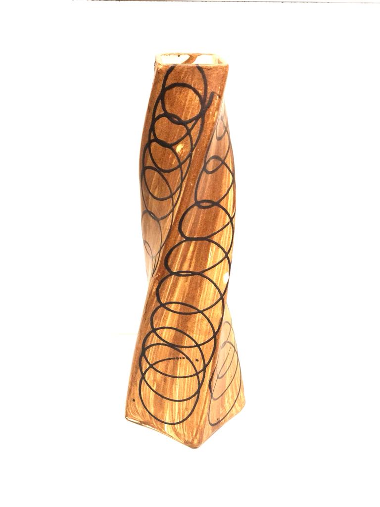 Spiral Décor Unique Shaped Pots For Indoor Plant Bunch Handcrafted Tamrapatra