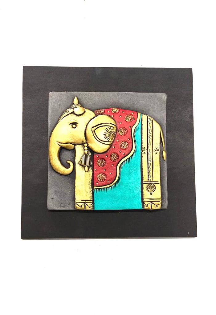 Big Red Elephant Handcrafted Terracotta Plates Hanging Eccentric Décor Tamrapatra