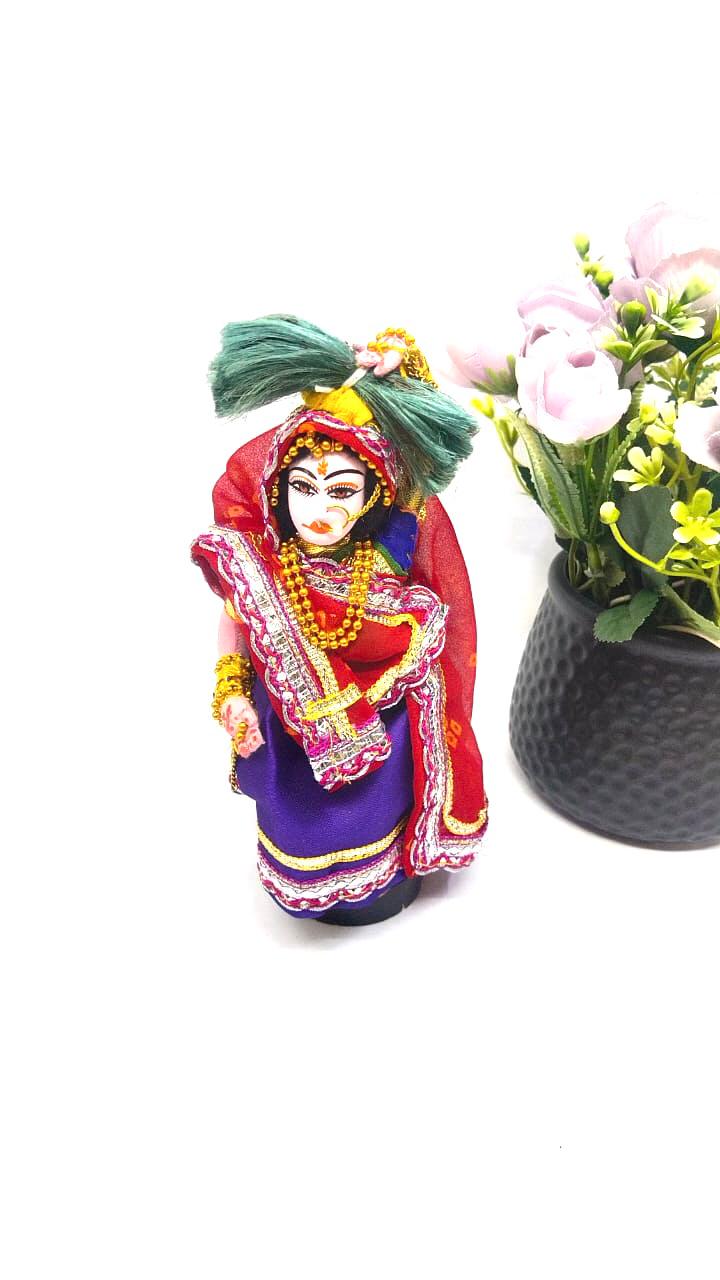 Lady Dolls Carrying Haystack In Traditional Indian Attire Handcrafted Tamrapatra