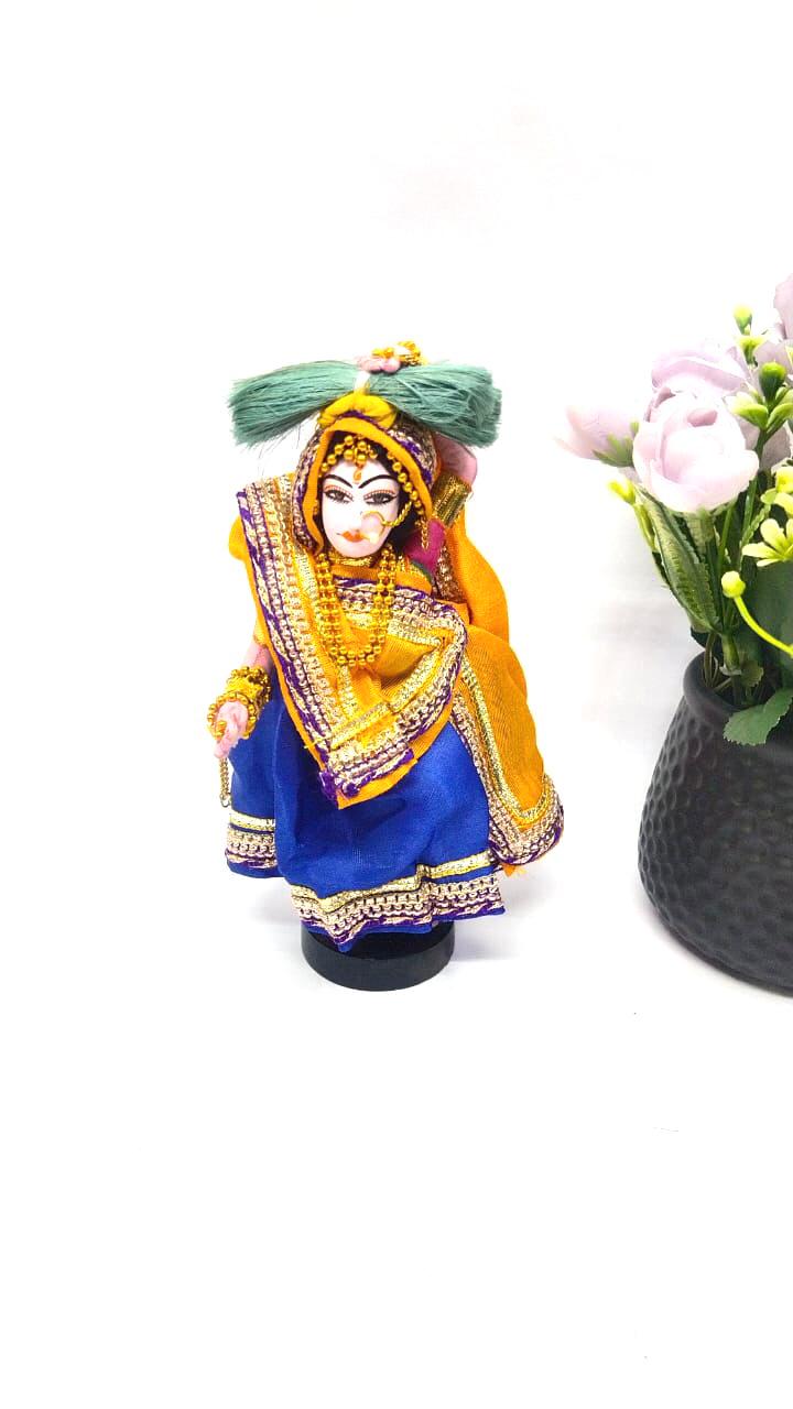 Lady Dolls Carrying Haystack In Traditional Indian Attire Handcrafted Tamrapatra