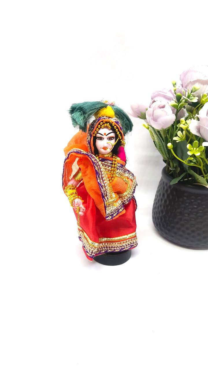 Lady Dolls Carrying Haystack In Traditional Indian Attire Handcrafted Tamrapatra