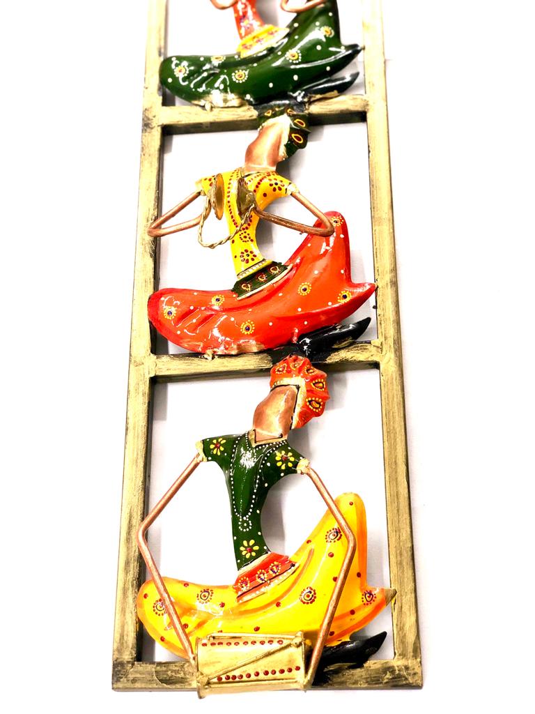 Vertically Designed Beautiful Musicians Metal Handcrafted By Tamrpatra