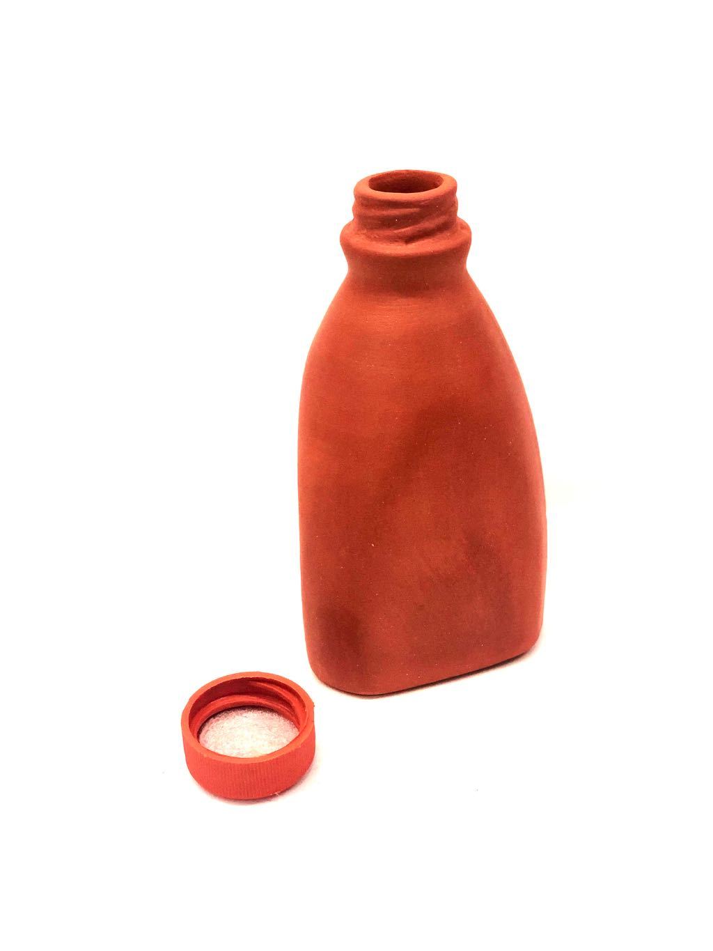 Unglazed & Handmade Clay Water Bottle Easy To Carry Size Tamrapatra - Tamrapatra