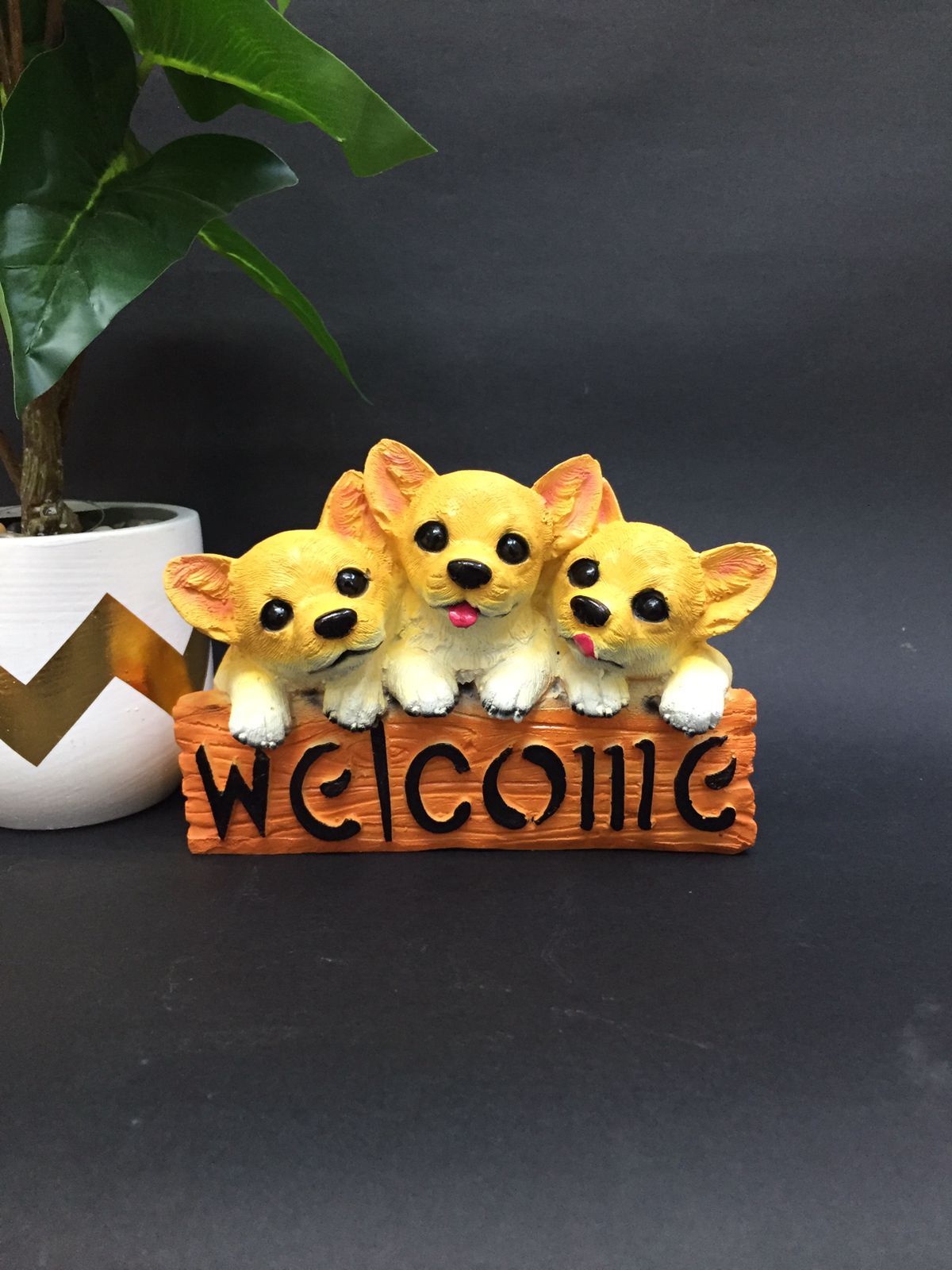 Welcome Dog Series Adorable Puppy Collectible Artistic Décor Tamrapatra