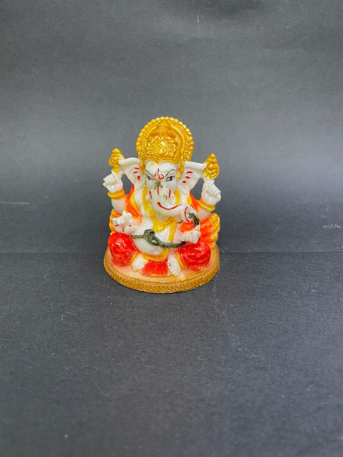 Spiritual Ganesh Idols Showpiece Gifts Décor Unique Resin Crafts By Tamrapatra