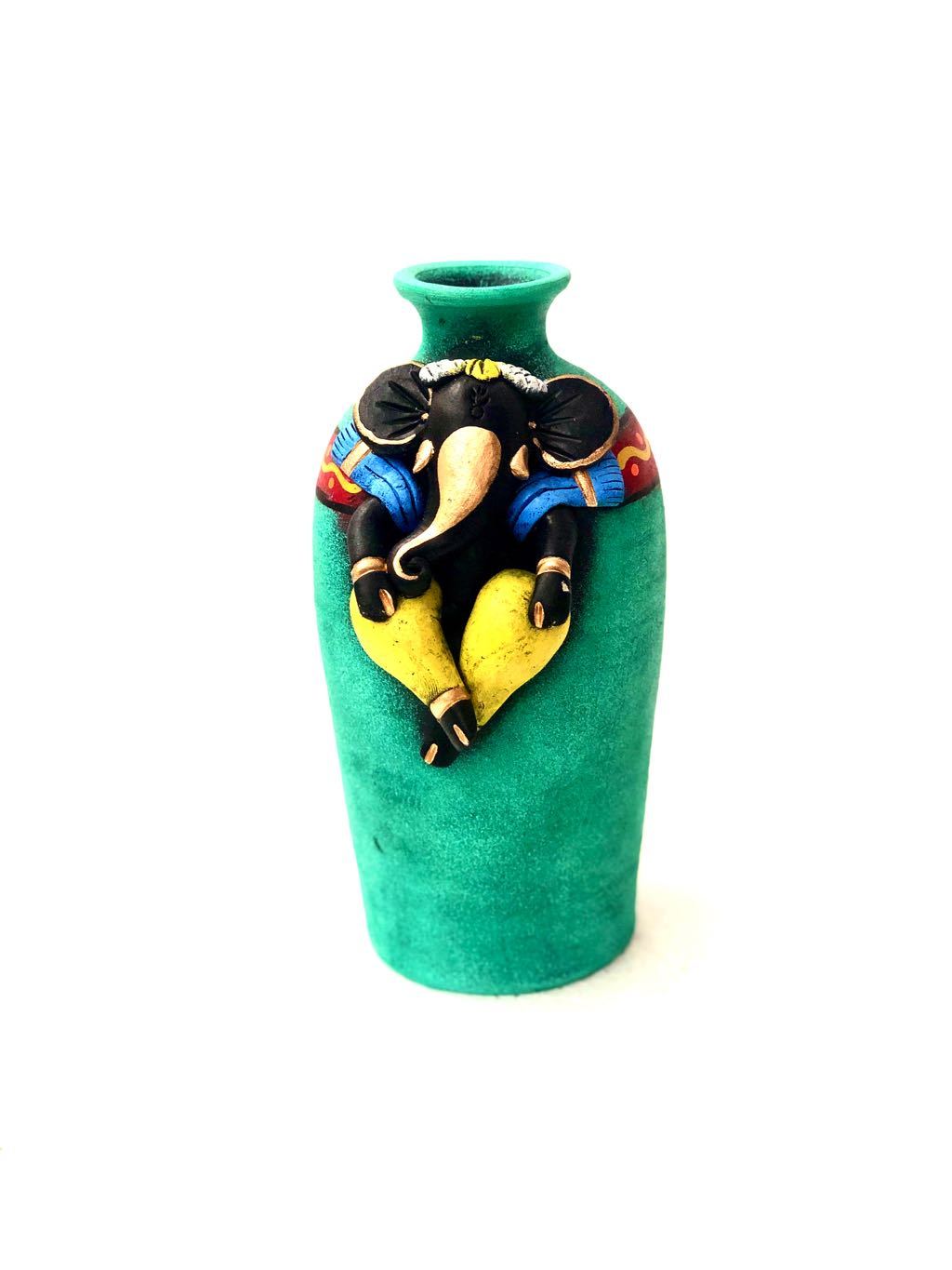 Playful Ganesha On Creative Pots Irresistible Classic Colours Tamrapatra - Tamrapatra