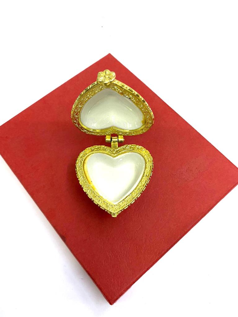 Beautiful Designer Set Of 4 Jewelry Cute Designs For Gifting From Tamrapatra