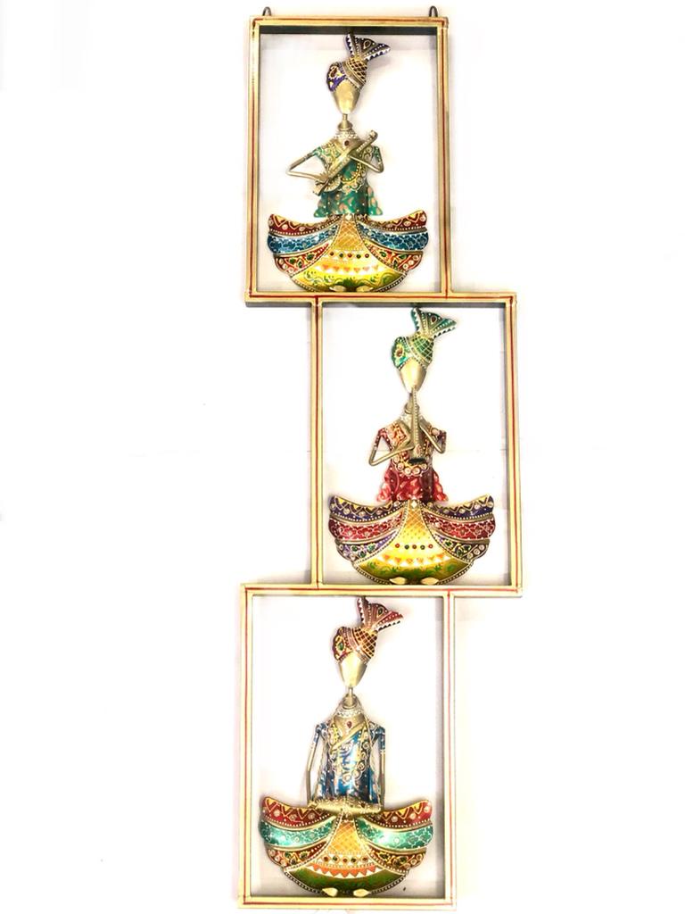 3 Hand Painted Musicians With Classic Zig Zag Style Meta Décor Tamrapatra