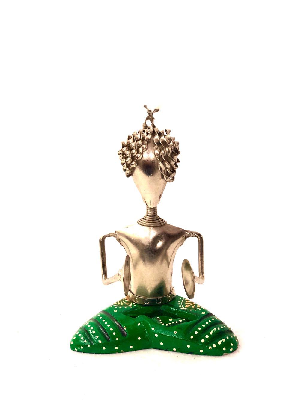 Nickel Painted & Wood Fusion Musician Decor & Gifting Supplier Tamrapatra - Tanariri Hastakala