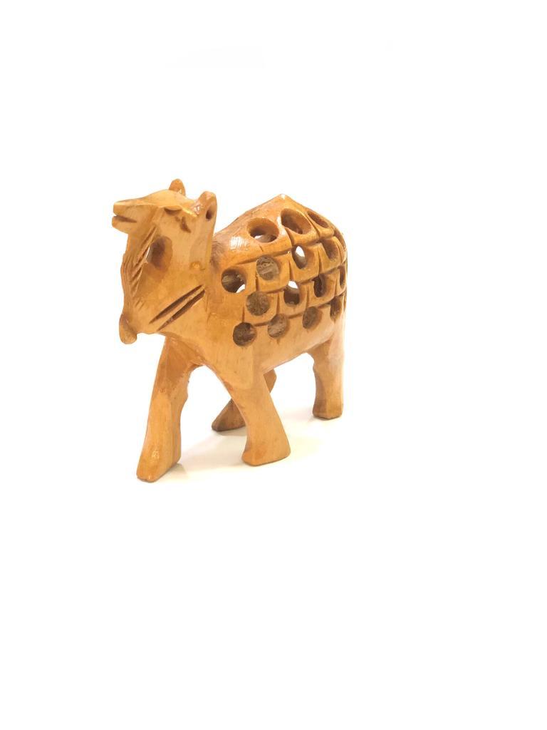 Detailed Handcrafted Wooden Animal Collection Camel Souvenir Gift Tamrapatra