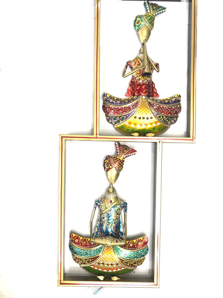 3 Hand Painted Musicians With Classic Zig Zag Style Meta Décor Tamrapatra