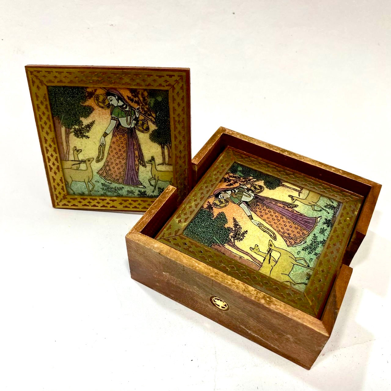 Gemstone Art Creation On Wooden Coasters In Various Designs Tamrapatra - Tamrapatra
