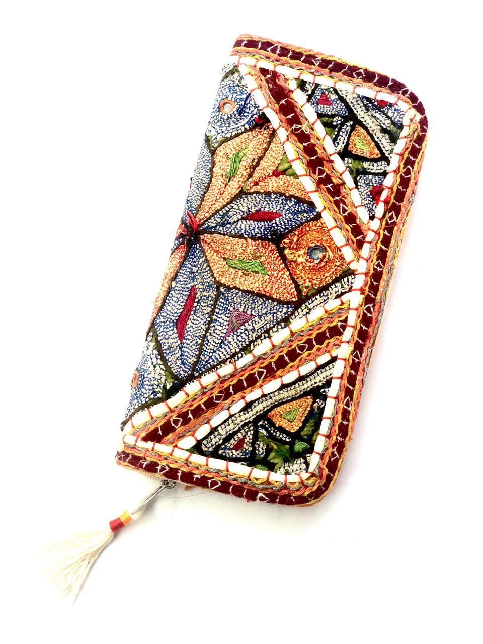 Clutch Purse Fashion Accessories Carry Bags Handcrafted Embroidery From Tamrapatra