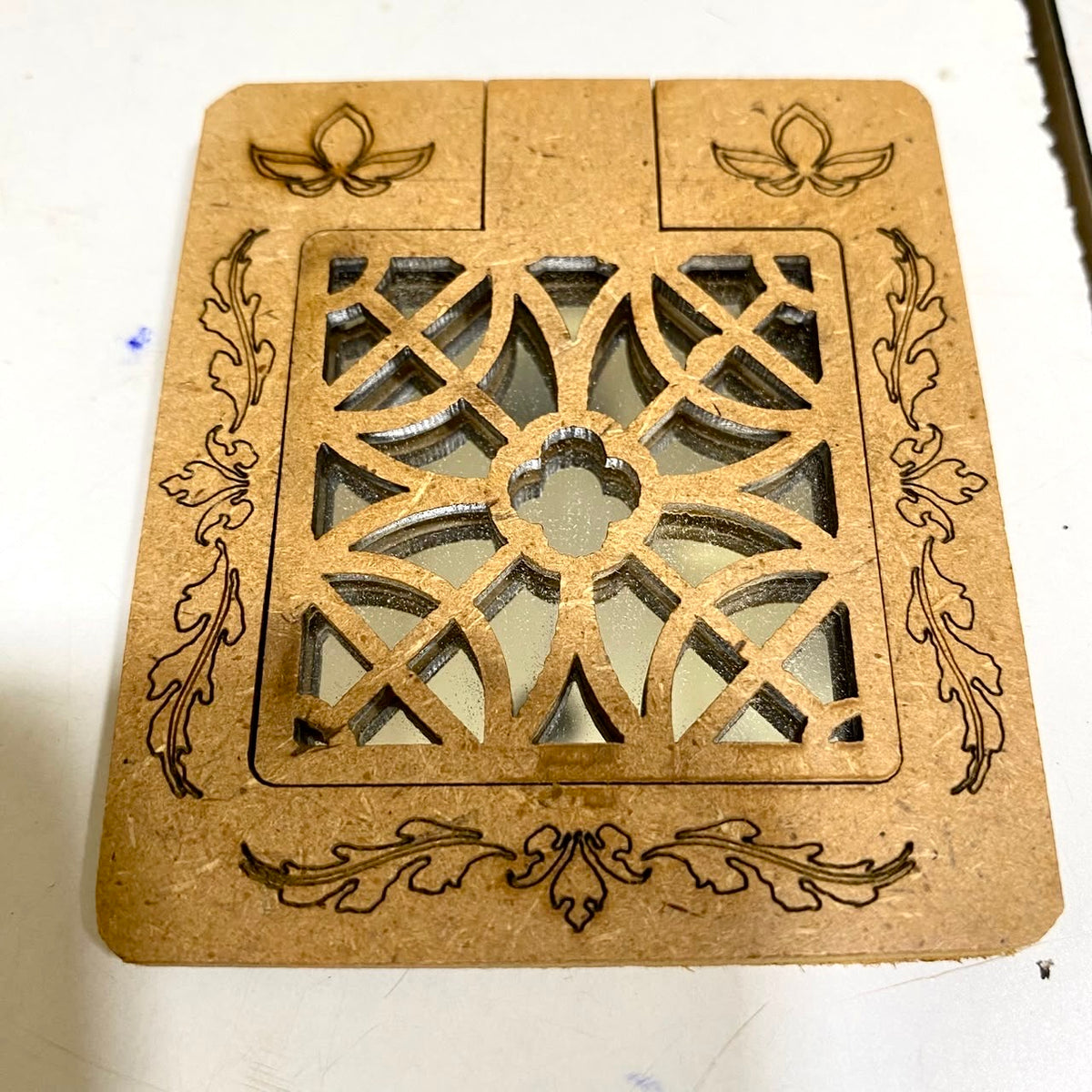 Pocket Mirror Wooden Designed With Kundan Bead & Carving Work By Tamrapatra - Tamrapatra