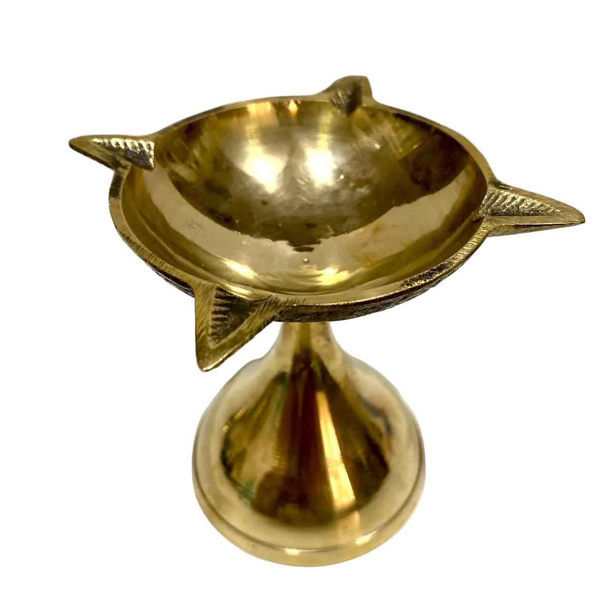 Kerala Deepak Style Brass Handcrafted Temple Decoration Excellence Tamrapatra - Tamrapatra
