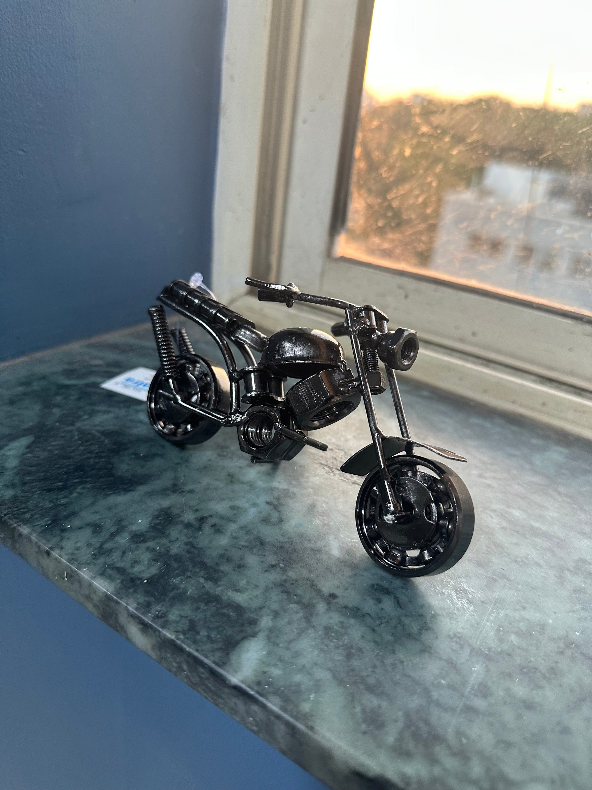 Antique Bike Collectible Premium Range OF Showpiece Available At Tamrapatra Model: D