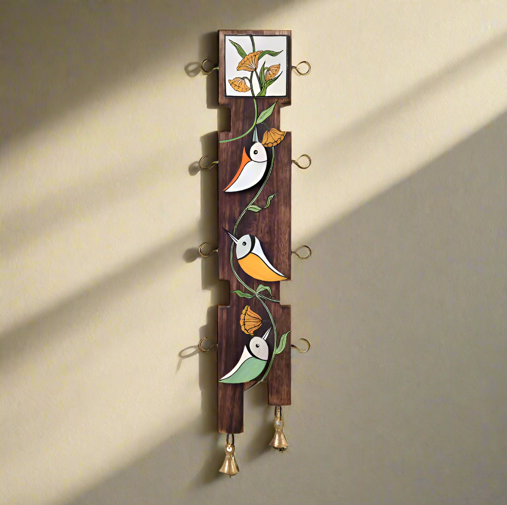 Striking Combination Of Hand Painted Birds Art On Key Holder From Tamrapatra