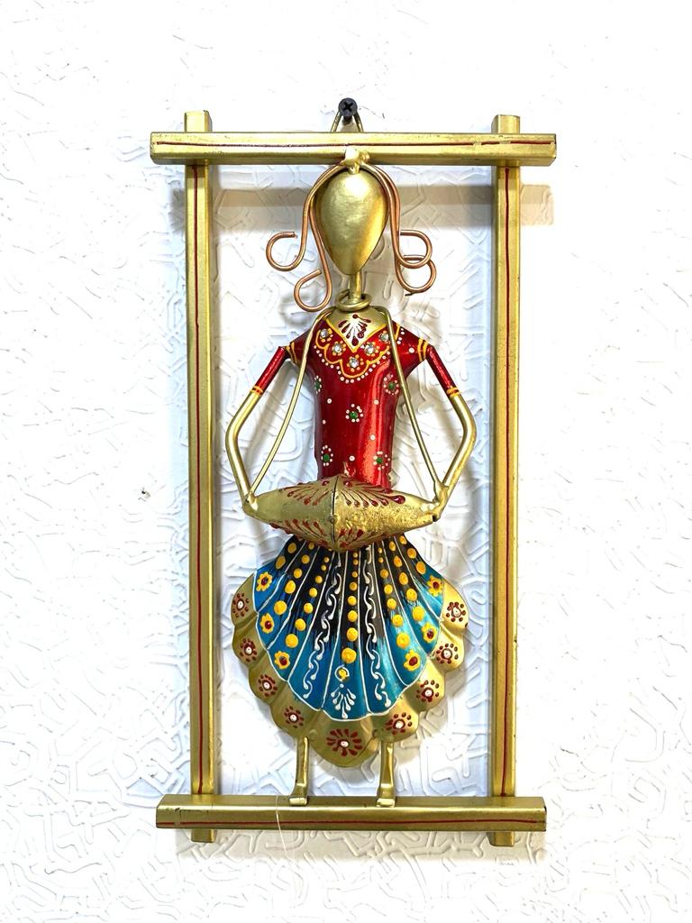 Musicians Standing Lady In Frame Metal Art Exclusive Designs From Tamrapatra