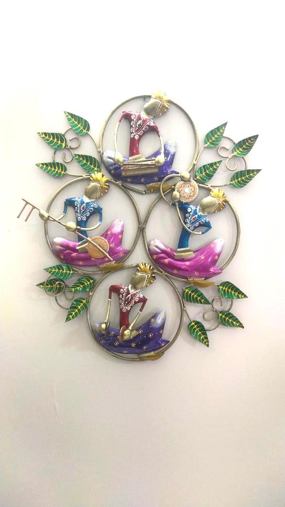 4 Musicians With Leaf Nature Design Metal Handcrafted Artwork From Tamrapatra