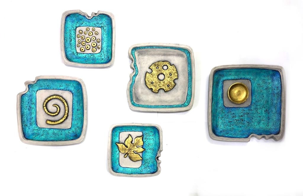 Aqua Blue Inspired From Water Bodies Set Of 5 Terracotta Plates From Tamrapatra