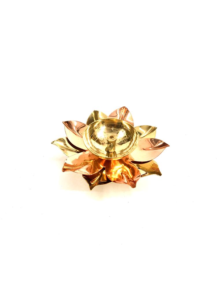Auspicious Brass Lotus Shaped Diya Indian Handicrafts Copper Shade Tamrapatra