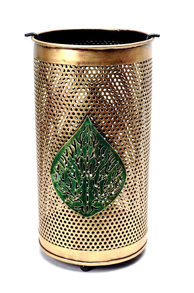 Metal Carving Leaf Style Candle Holder Decorative Lightings Tamrapatra