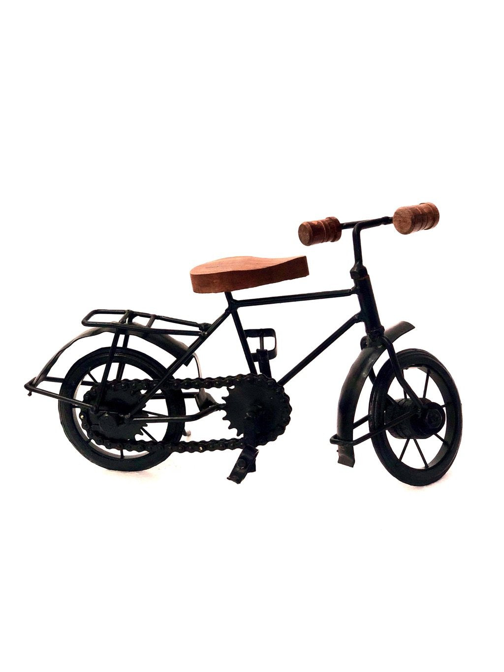 Vintage Showpiece Metal Cycle For All Home Decor Purpose Tamrapatra
