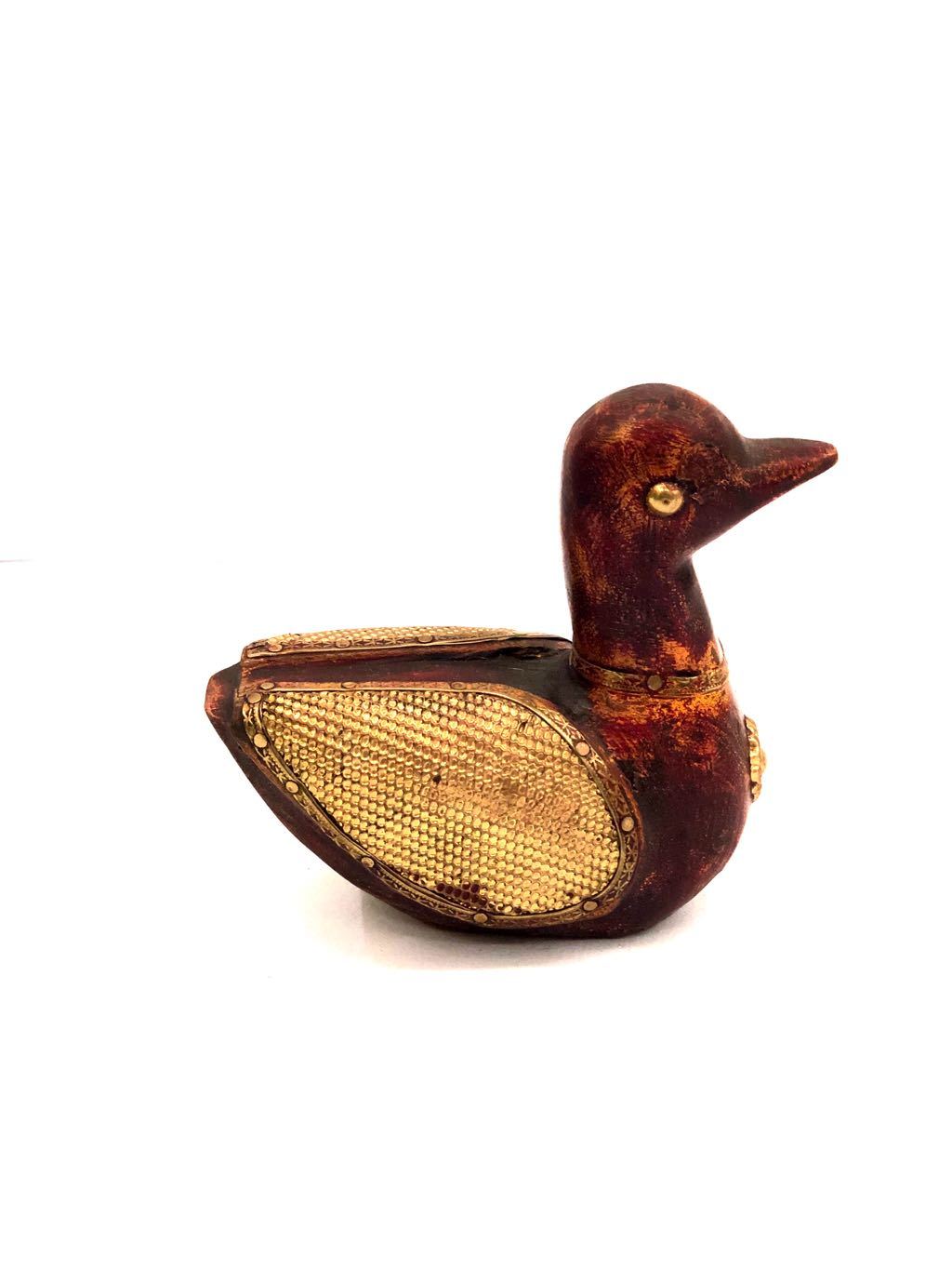 Beautiful Wooden Bird Duck Creation By Indian Artisan Decor Tamrapatra - Tanariri Hastakala