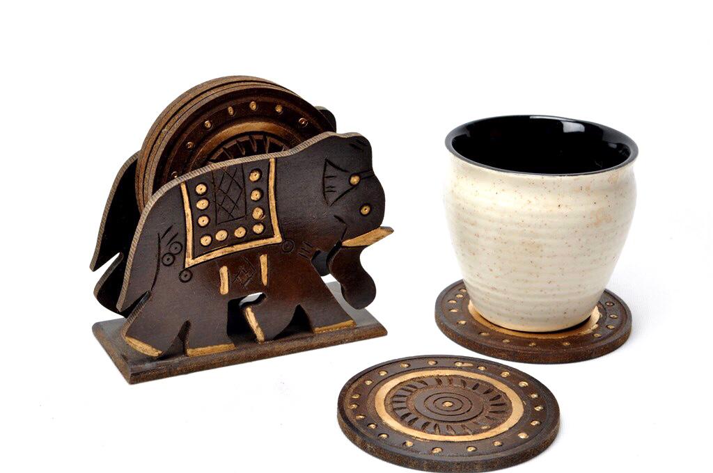 Wooden Round Tea Coasters Elephant Carry Carving Brown Theme Tamrapatra