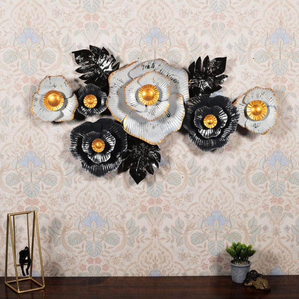 Beautiful Floral Theme Based Wall Décor Metal Handcrafted New By Tamrapatra