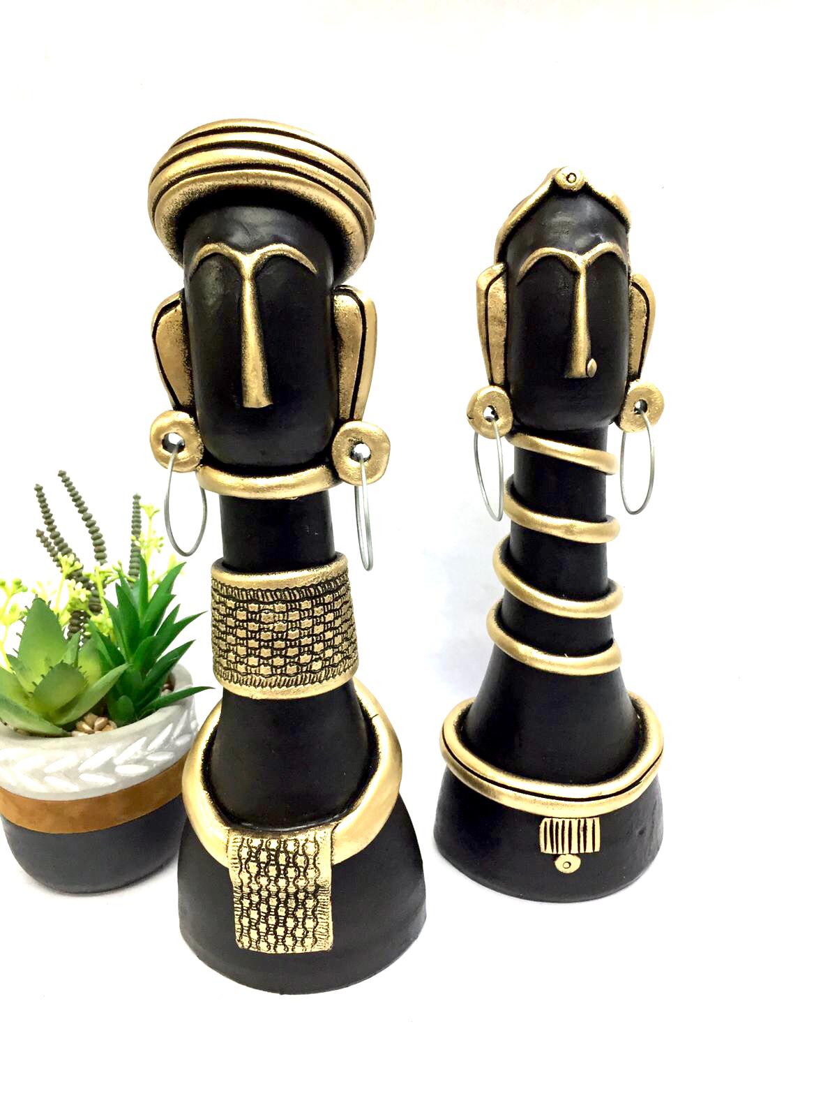Couple With Exclusive Jewelry Handcrafted Precisely Clay Set Of 2 Tamrapatra - Tamrapatra