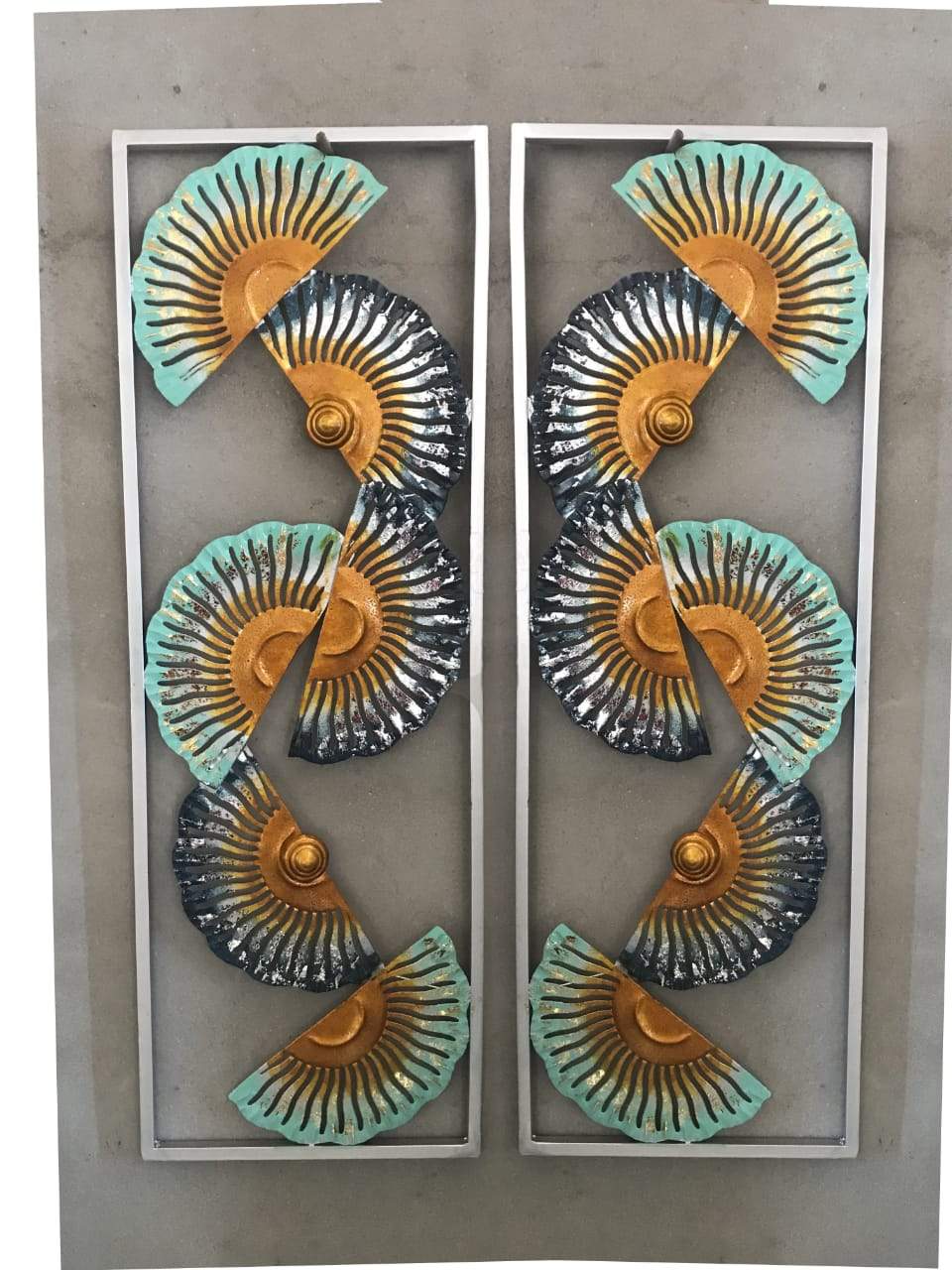 Flower Iron Metal Frame Wall Art Set Of 2 Vibrant Green Shades By Tamrapatra