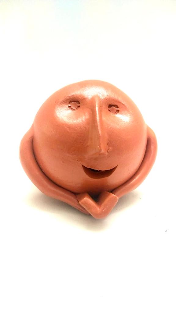 Face Adorable Sweet Little Guys Handcrafted From Terracotta From Tamrapatra