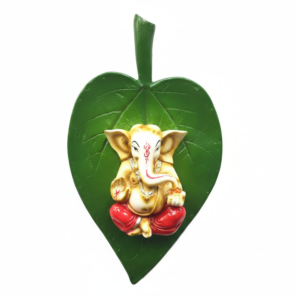 Designer Leaf Wall Art With Ganesha Painted With Classic Colors By Tamrapatra - Tamrapatra