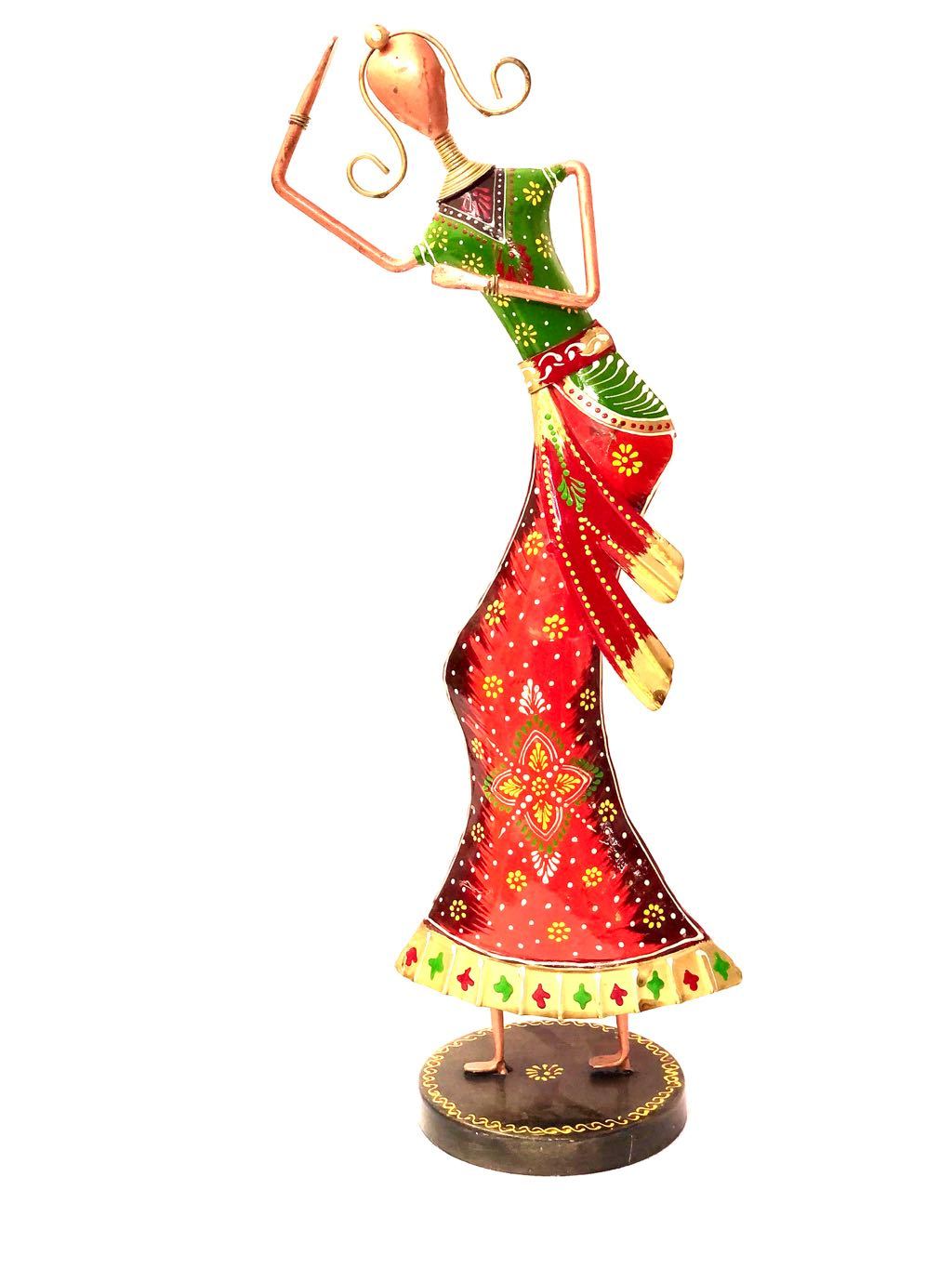 Majestic Lady Performer In Traditional Indian Attire Metal Decor Tamrapatra - Tanariri Hastakala