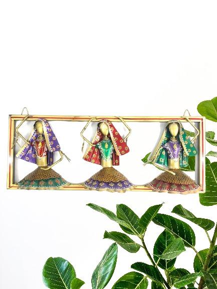 Metal Wall Décor 3 Dolls Exclusive Handcrafted Designer Artwork By Tamrapatra