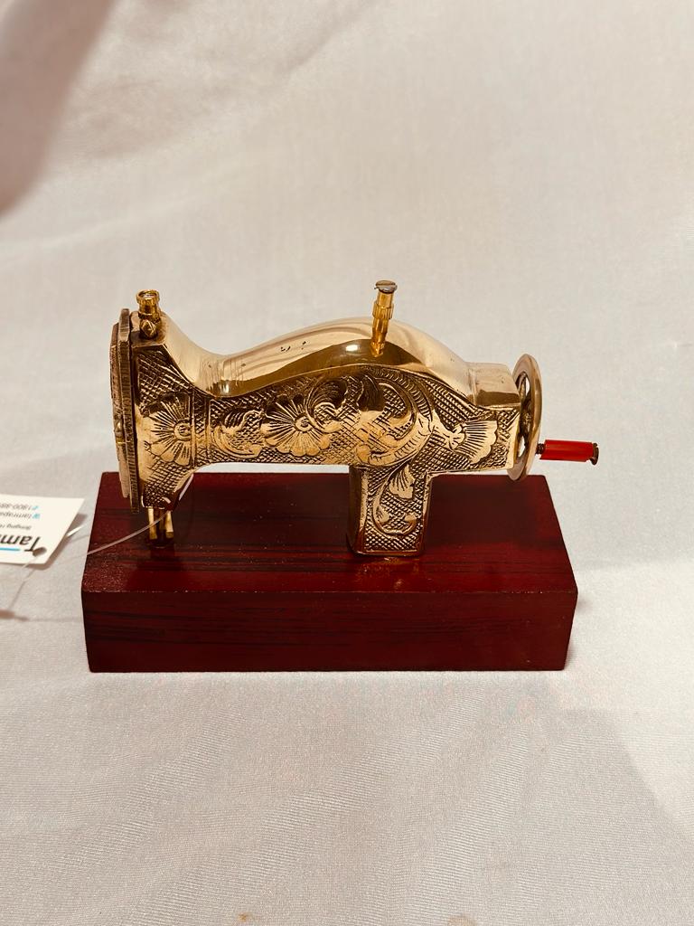 Brass Sewing Machine Replica For Boutique Gifts Art Display Antique From Tamrapatra