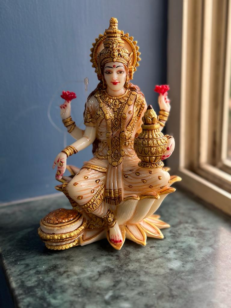 Ganesha Lakshmi Made From Resin Art Hand Painted In Ivory Finish By Tamrapatra