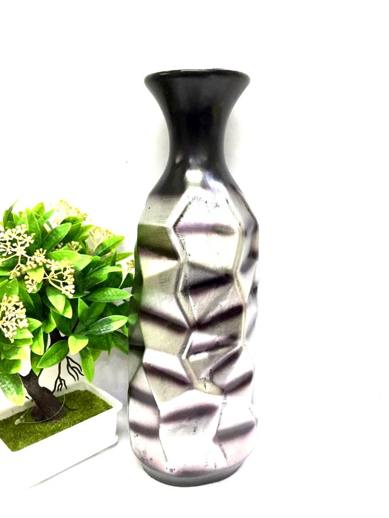 Modern Style Vase Premium Black & Silver Shades Sticks Arrangement Tamrapatra