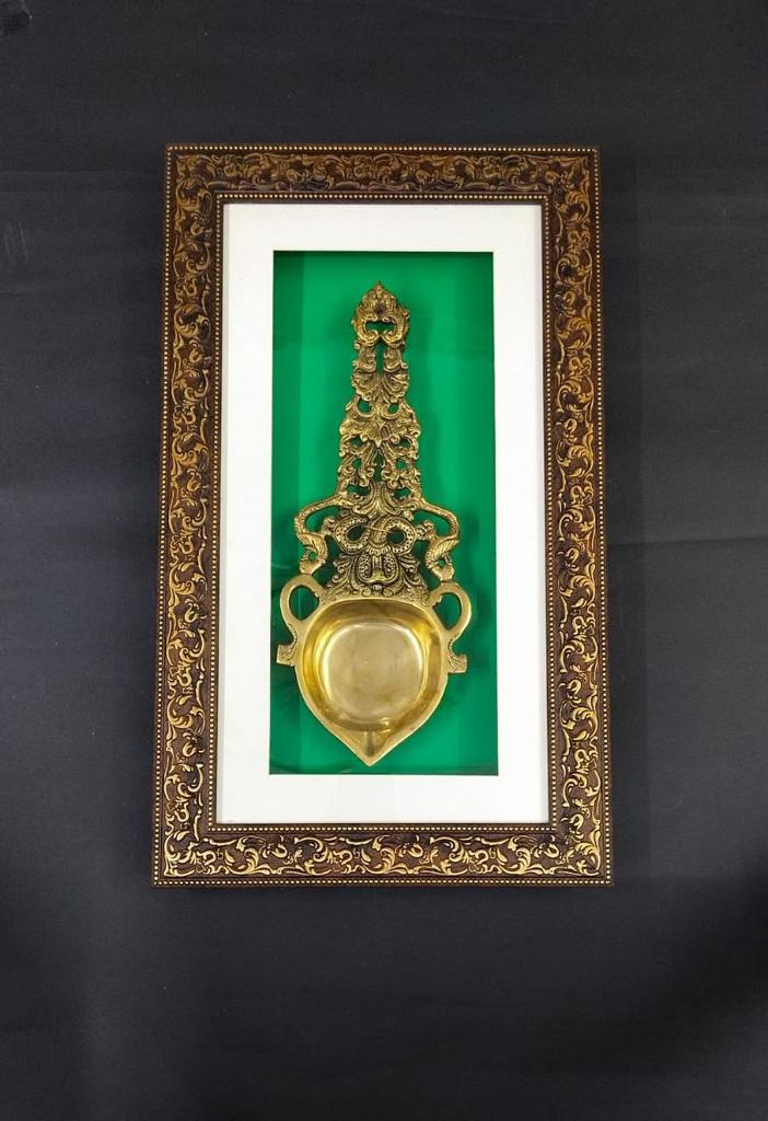 Handcrafted Brass Spoon Diya In Dazzling Frame Styled & Finish From Tamrapatra