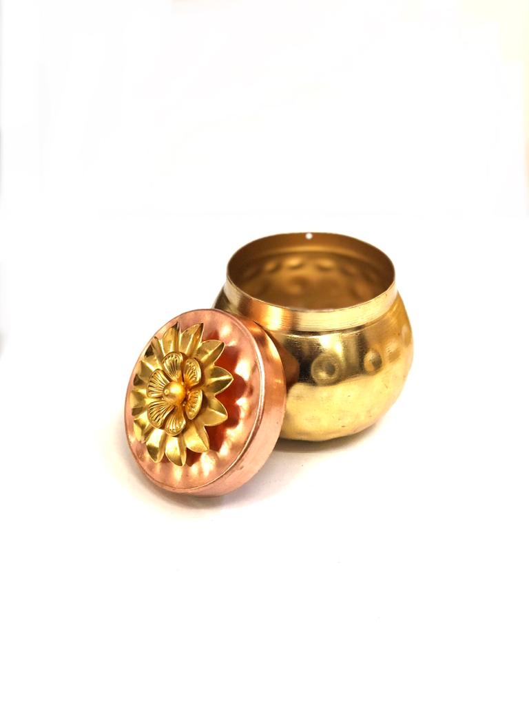 Hammered Jar Golden & Copper Themed Metal Artwork Gifting's Tamrapatra