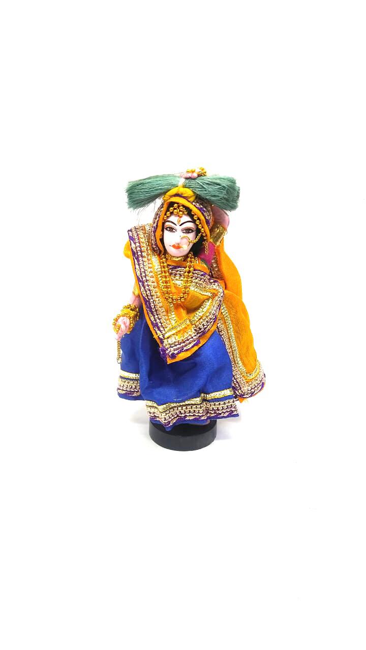 Lady Dolls Carrying Haystack In Traditional Indian Attire Handcrafted Tamrapatra